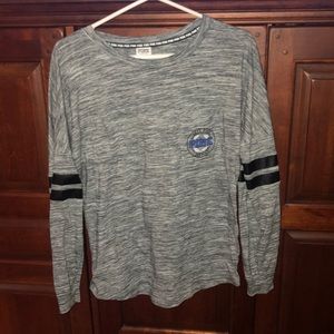 VS pink grey long sleeve T-shirt
